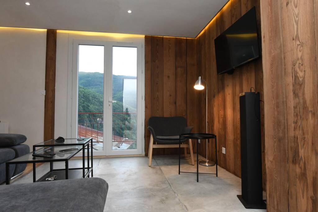 Logement Renove Avec Vue Panoramique La Saussaz Екстер'єр фото