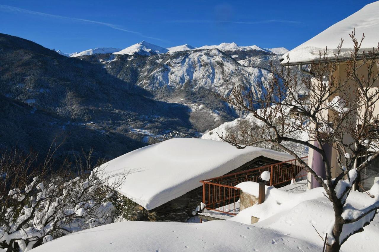 Logement Renove Avec Vue Panoramique La Saussaz Екстер'єр фото